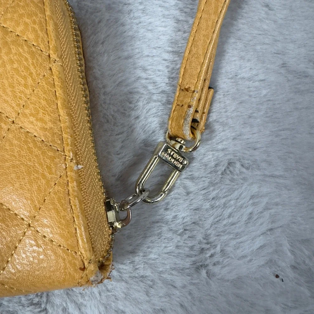 Steve Madden Mustard Yellow‎ Quilted Zip Around Wristlet Wallet Gold Hardware